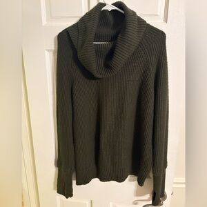 Market & Spruce Dark Green Cowl Neck Sweater